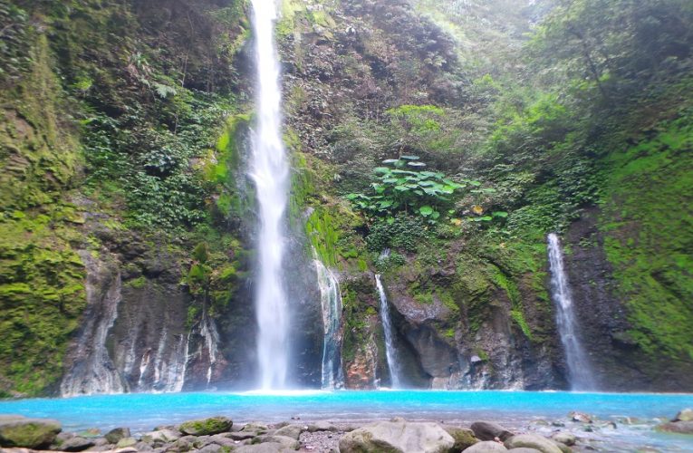 4 Air Terjun Terbaik Yang Wajib kalian Kunjungi Di Masa Pandemi 2021