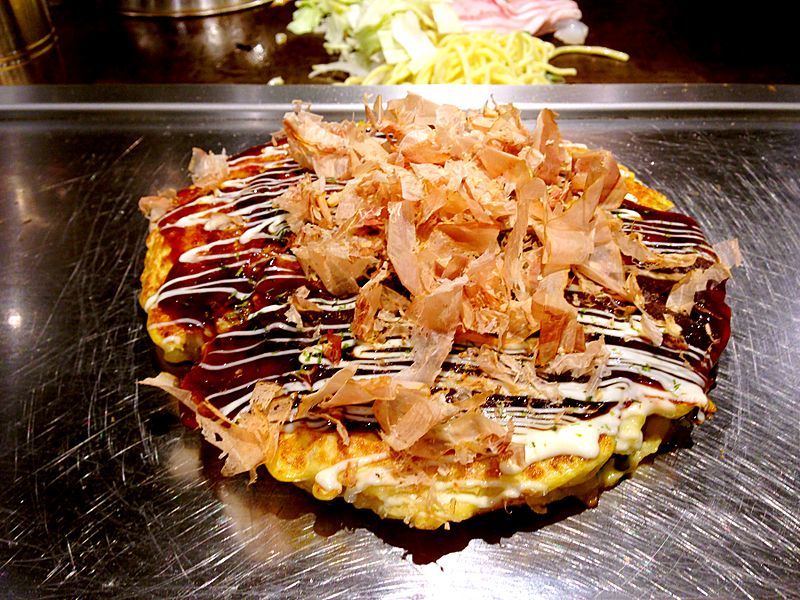 Tur Kuliner Osaka: 6 Pengalaman Makanan dan Minuman Terbaik