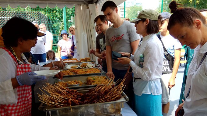 20 Tempat Makanan Jalanan Di Moskow