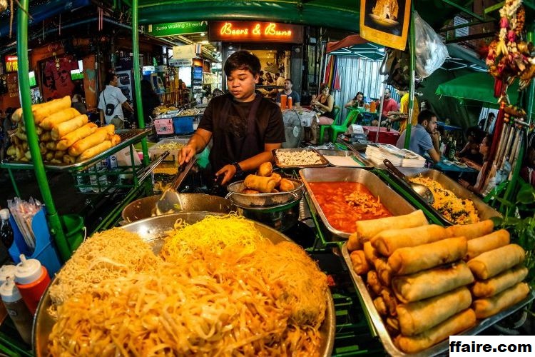 10 Makanan Jalanan Terbaik Untuk Dinikmati Di Seoul