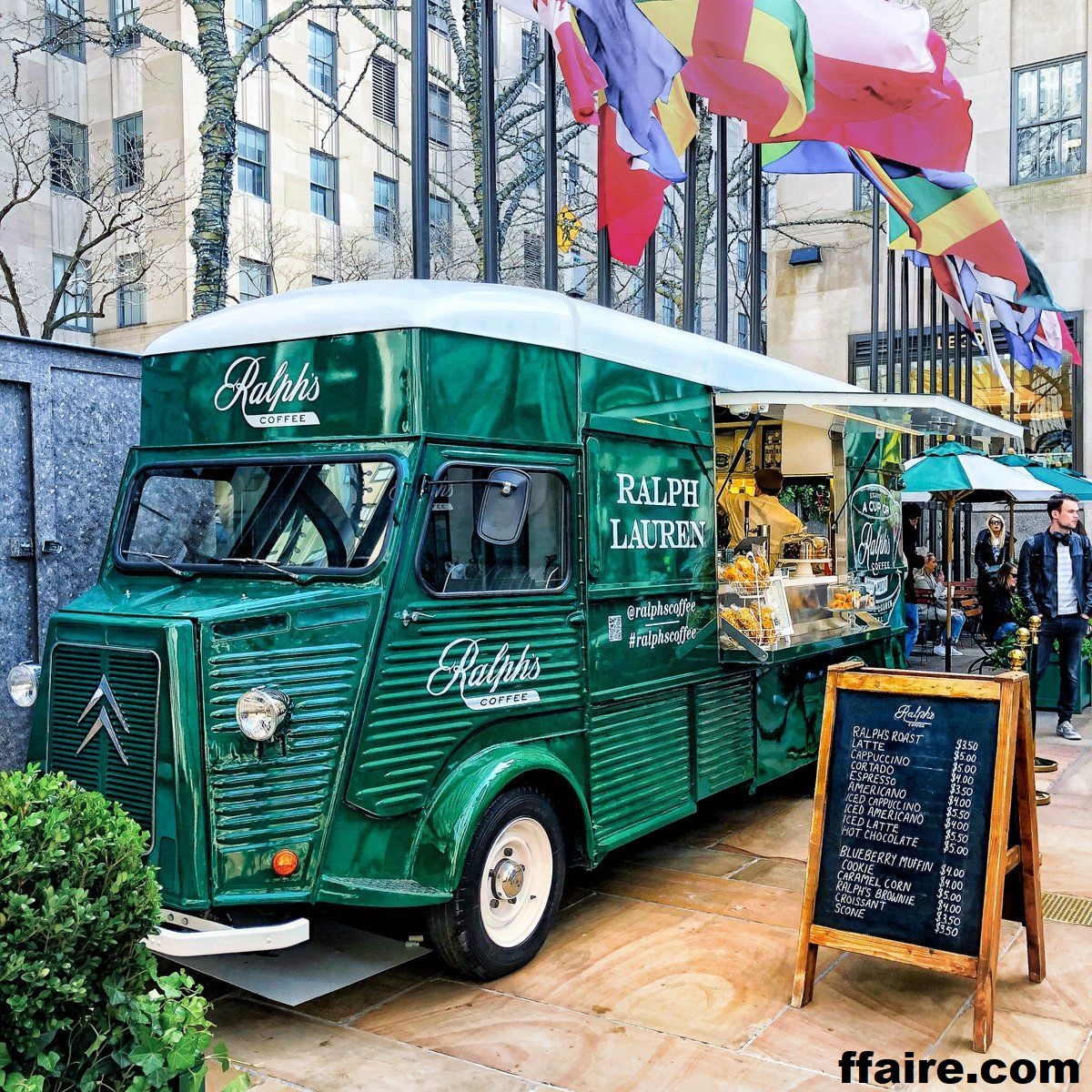 Panduan Anda Untuk Tuck & Tipple Di New York | Pemandu Wisata Makanan NYC